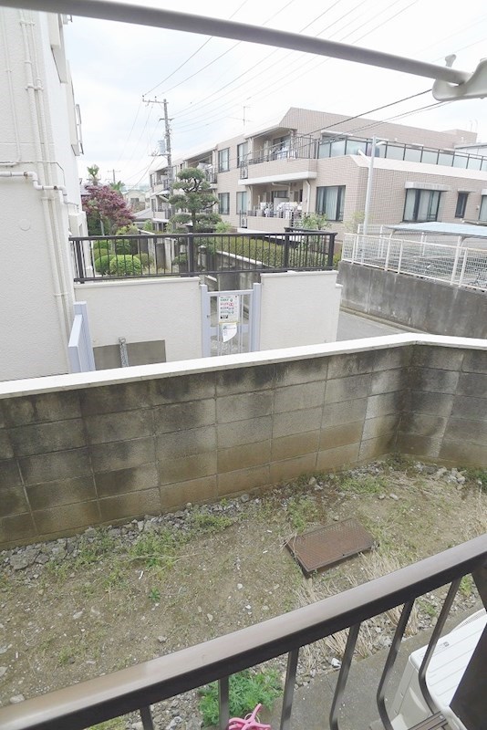 ハイタウン梅丘 ベランダ