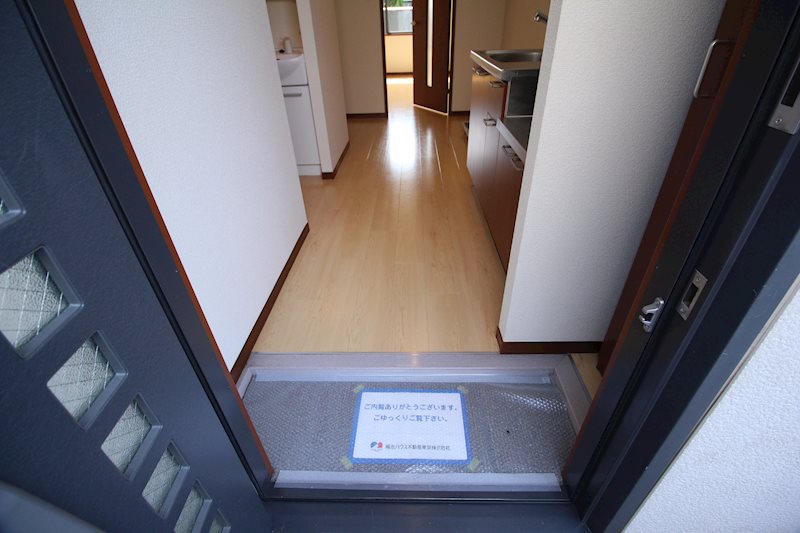 サンアイシス 玄関