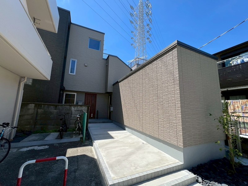 ルシェロ代田 102号室 外観