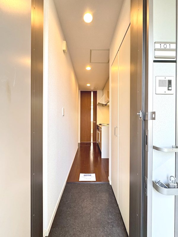 Maison-K（メゾンケー） 玄関
