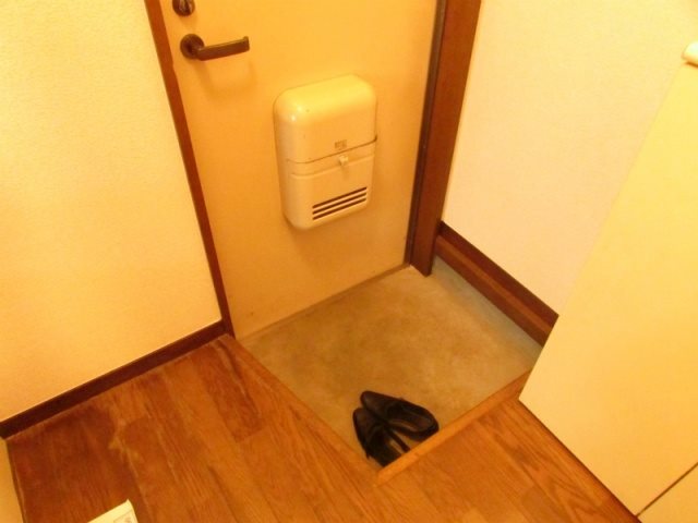 スカイハイツA 玄関