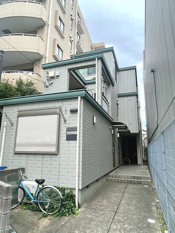 メゾンフルキ 101号室 外観