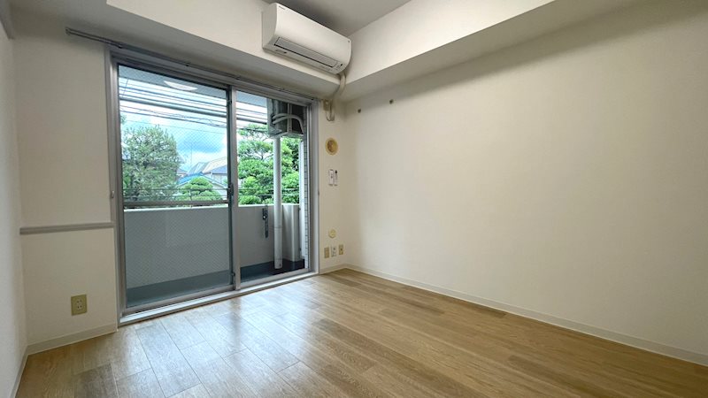 エスタ梅ヶ丘 リビング