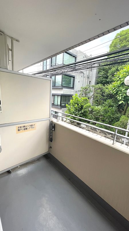 エスタ梅ヶ丘 ベランダ