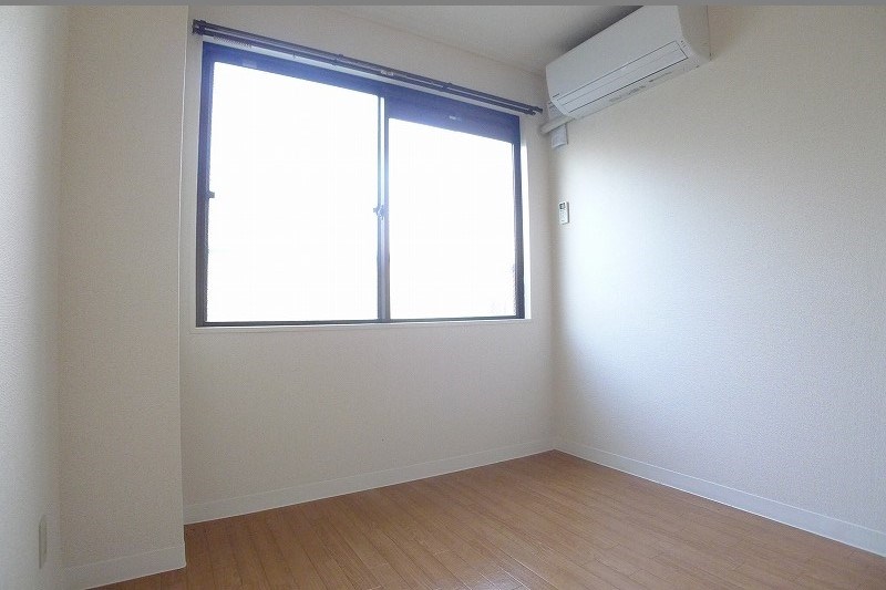 シャトル経堂 リビング