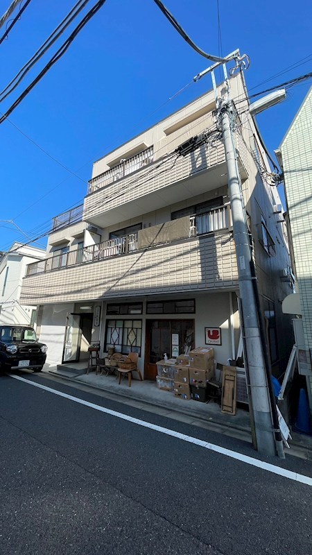 シャトル経堂 203号室 外観