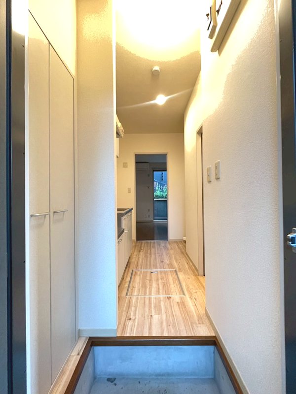 Ｍ&amp;rsquo;Ｓプラム 玄関