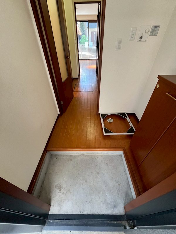 ドルフＫＹ 玄関