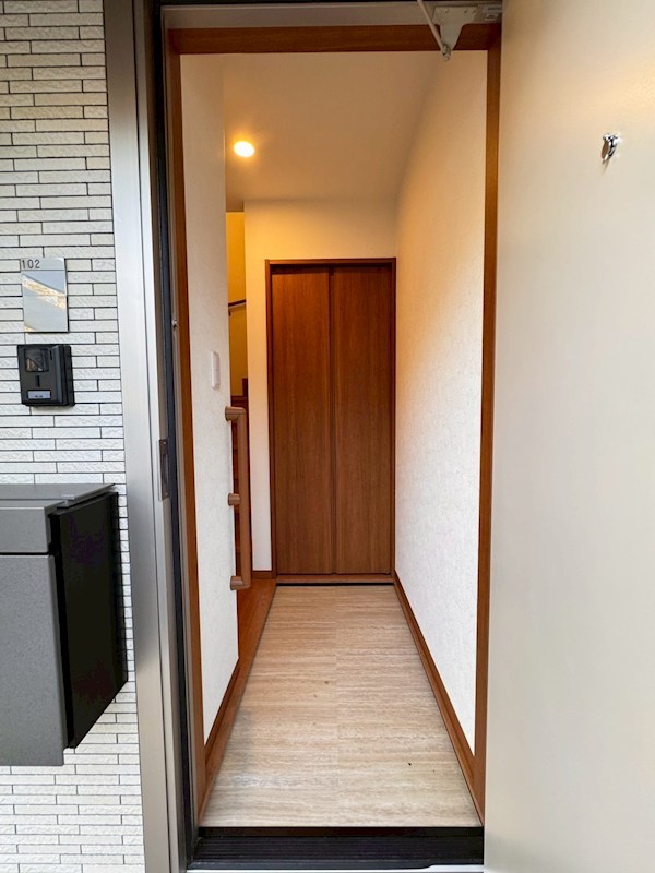 コート自由ヶ丘 玄関