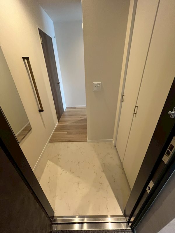 Ｎ・Ｗ　ＲＥＳＩＤＥＮＣＥ　ＡＳＡＧＡＹＡ 玄関