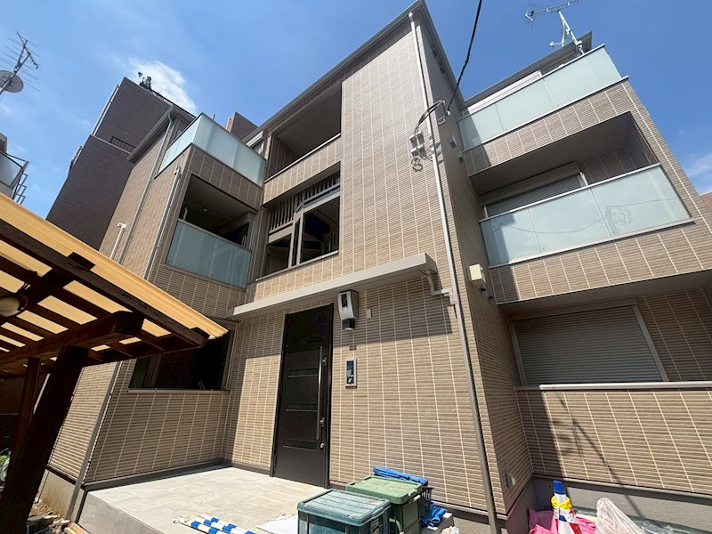 メゾン・ド・初台 301号室 外観