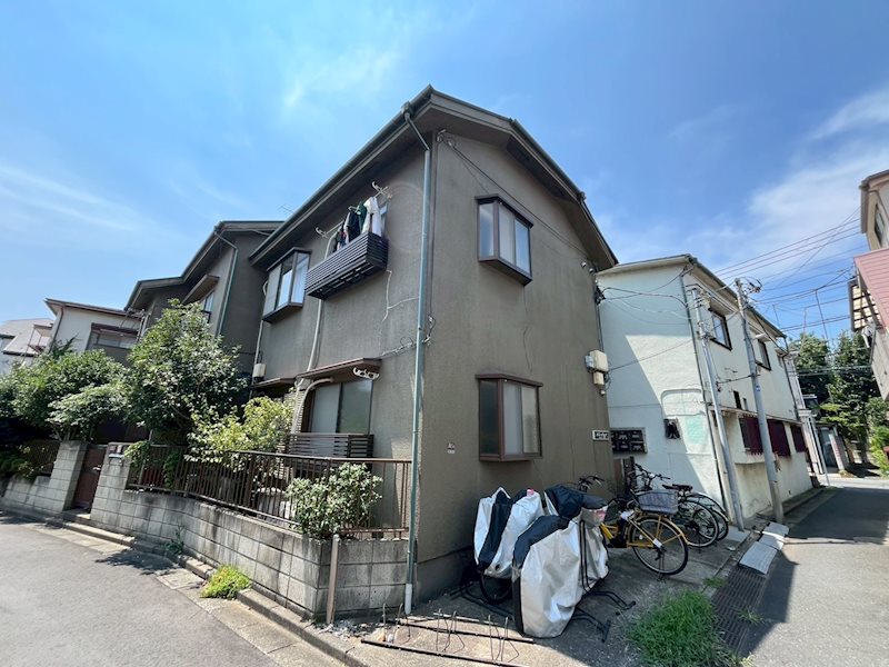 メゾンレジェンド 102号室 外観