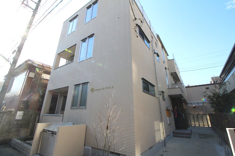 Maison de FleurⅡ（メゾンドフルール） 302号室 外観