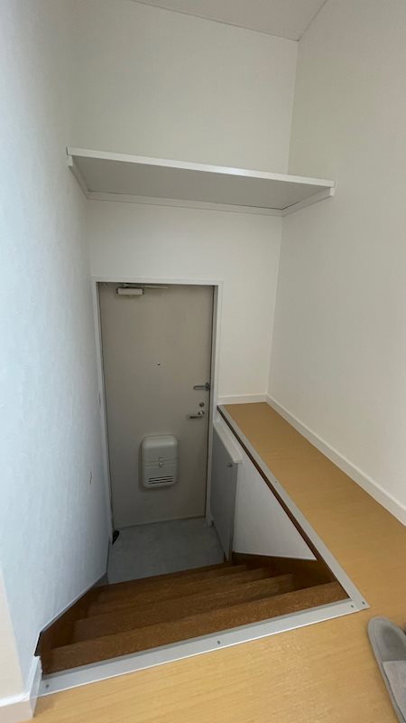 ハイツカサイ 玄関