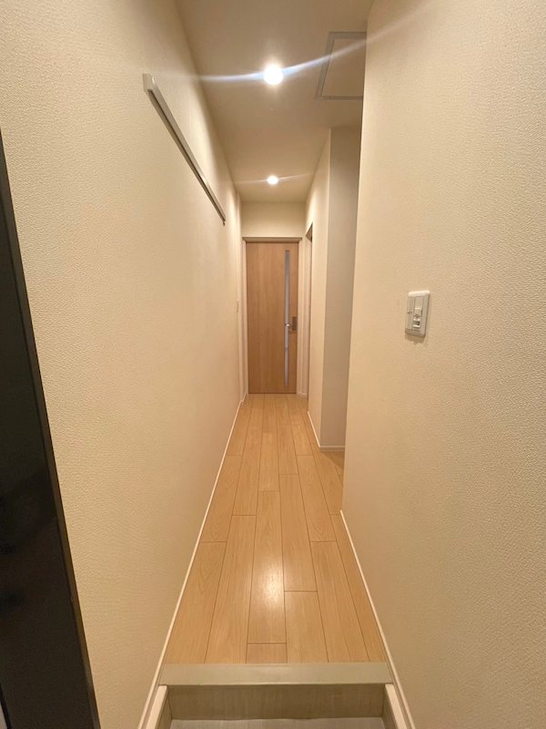 プチメゾンリラ 玄関