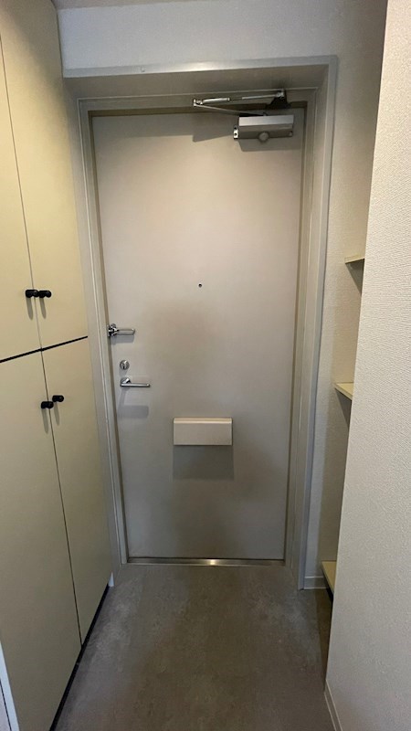 エスタ梅ヶ丘 玄関