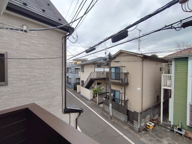 ライジングパブリシティ ベランダ
