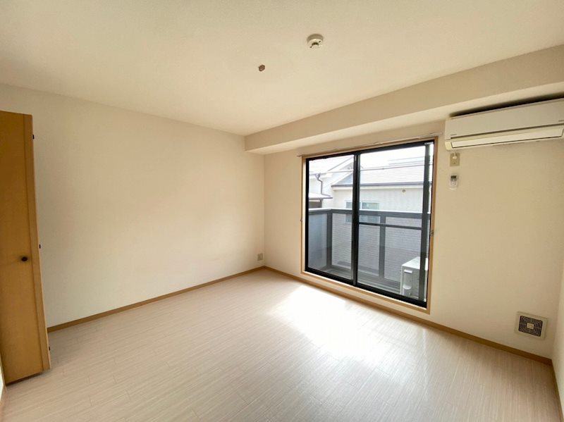 THE TOWN HOUSE (ザ　タウン　ハウス） リビング