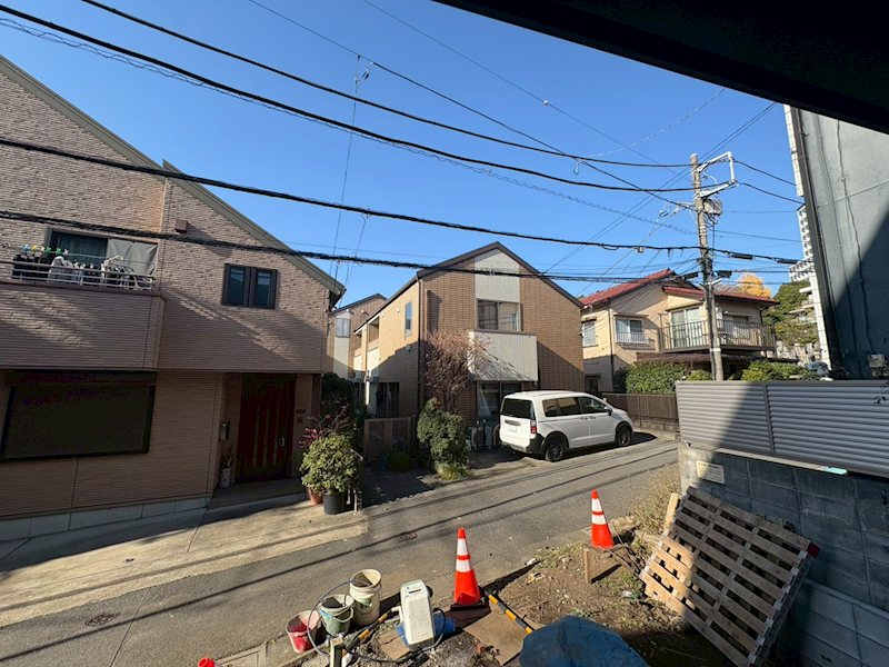 modest東（モデストヒガシ） ベランダ