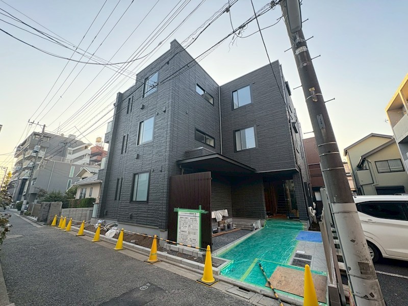 クオリスタ松陰神社 301号室 外観