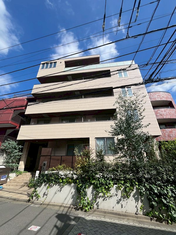 アイビー館 401号室 外観
