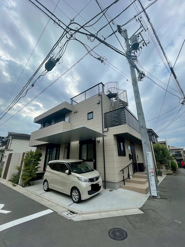 メープルハウス・和泉 201号室 外観