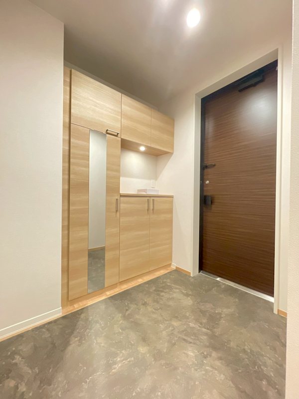 シャーメゾンハレムサシノ　マーリエ 玄関