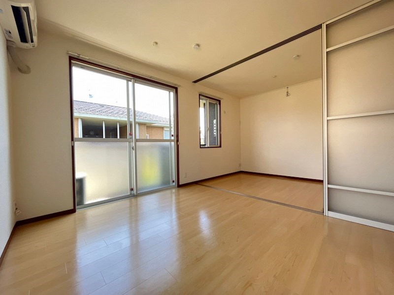 パティオソレアードA リビング