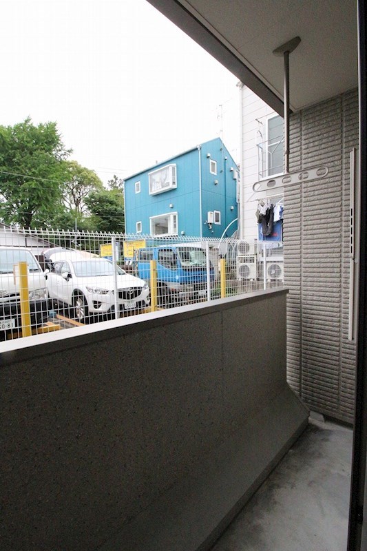 Pine Grove DAITA ベランダ