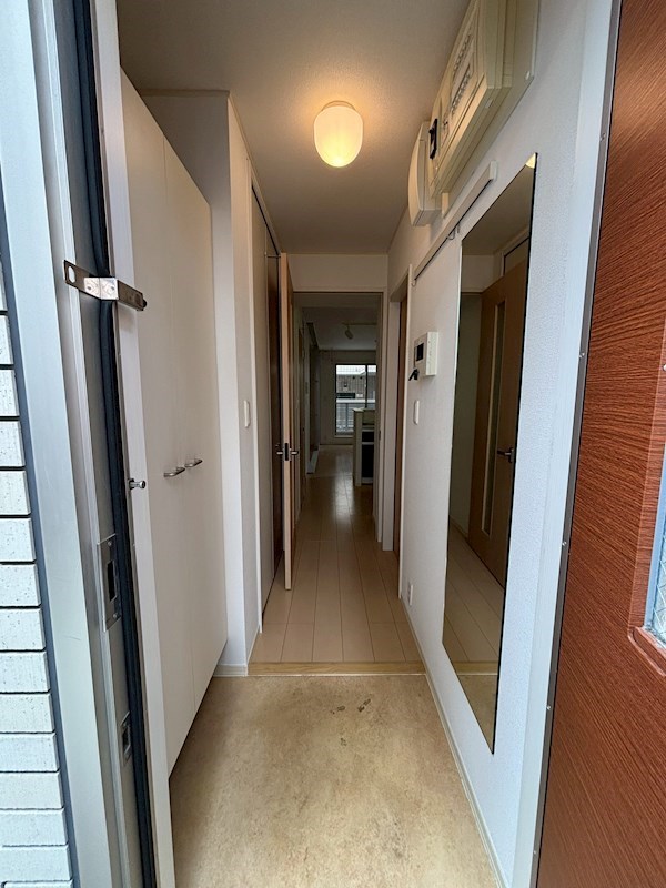 クレール幡ヶ谷 玄関