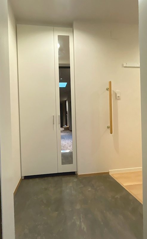 シャーメゾンハレムサシノ　マーリエ 玄関