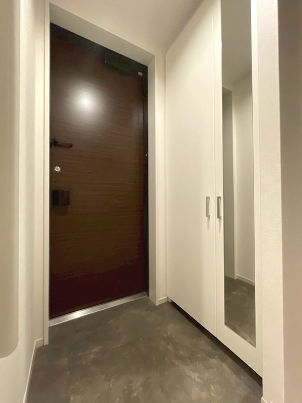 シャーメゾンハレムサシノ　マーリエ 玄関