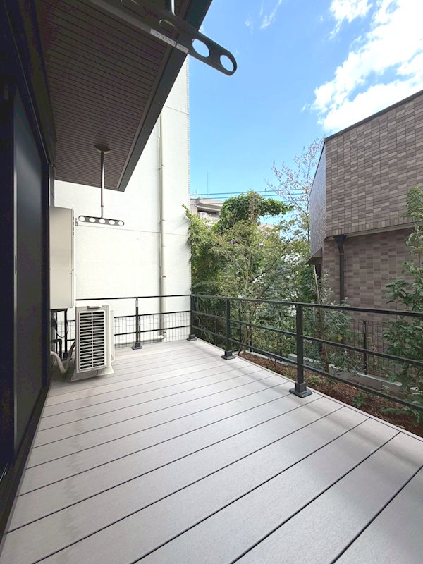 Ｎａｎａｌａ(ナナラ) ベランダ