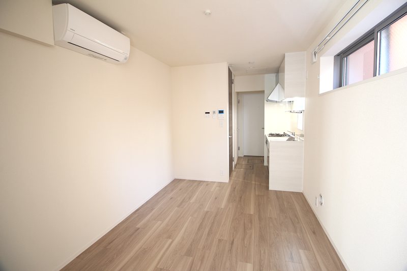 メゾン　ヴァルール リビング