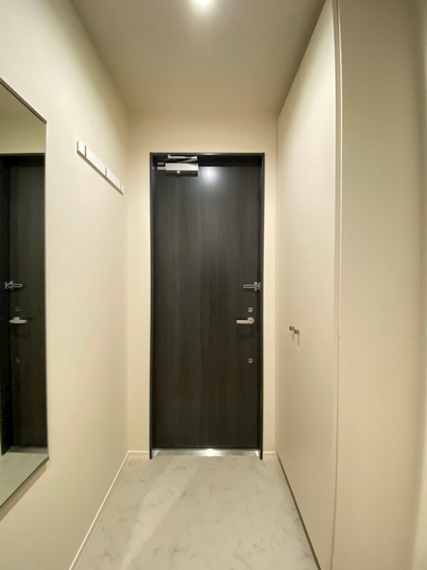 ゼルコバ　ヒルズ 玄関