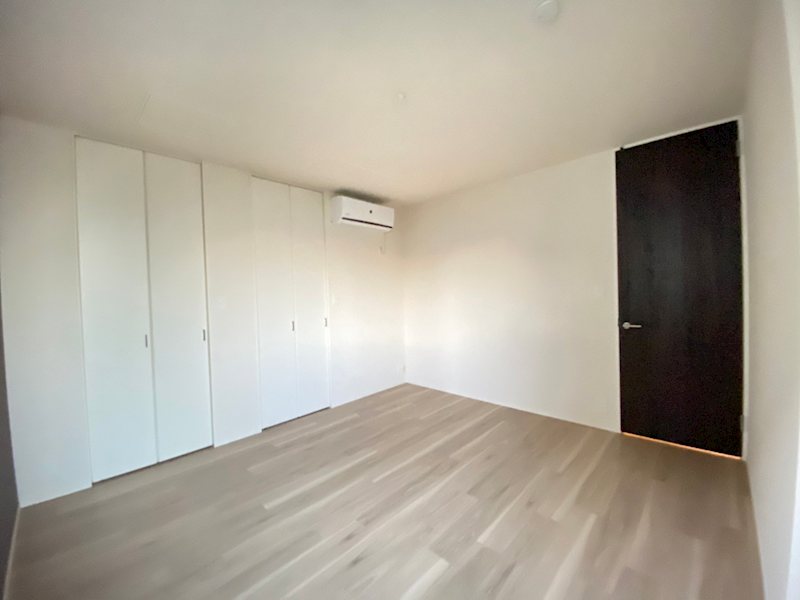 ゼルコバ　ヒルズ その他12