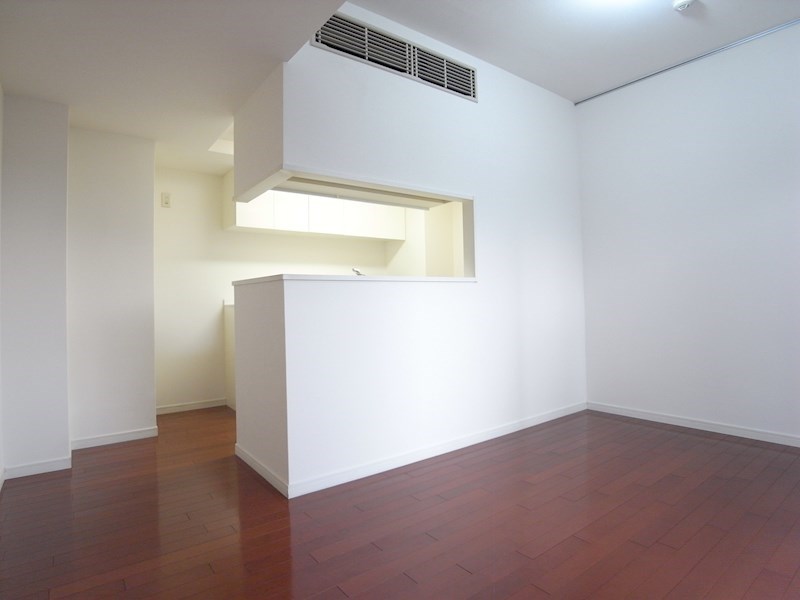 ビバリーホームズ松濤 リビング