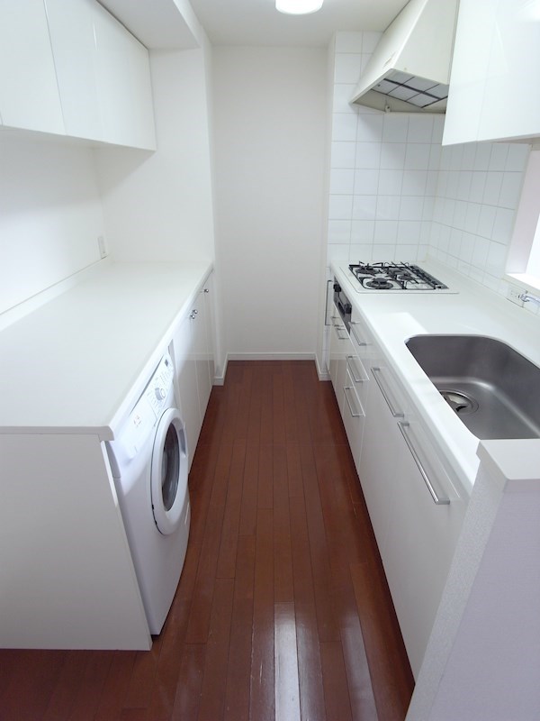 ビバリーホームズ松濤 キッチン