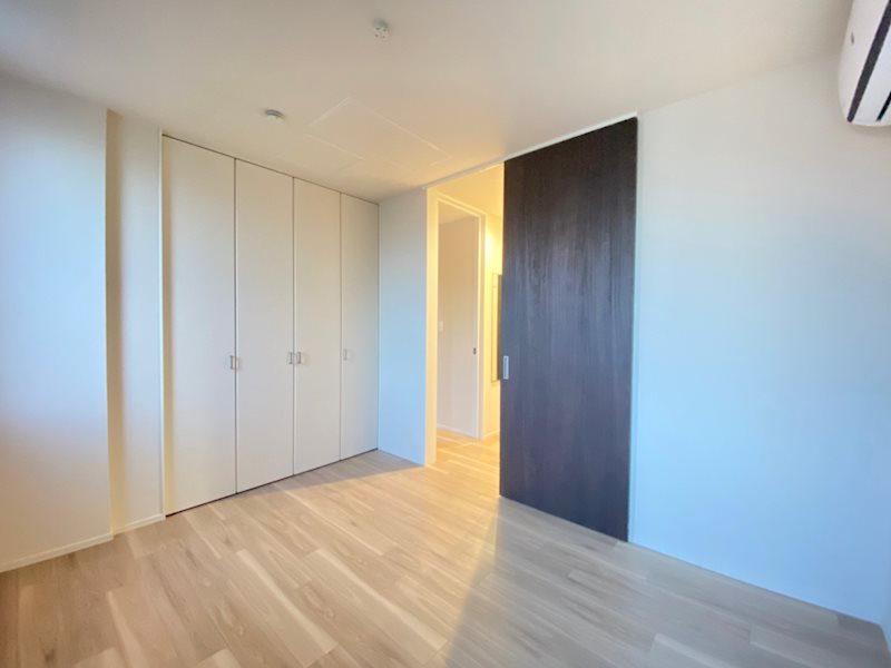 ゼルコバ　ヒルズ ベッドルーム