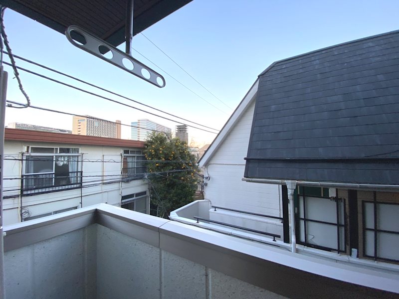 ゼルコバ　ヒルズ ベランダ