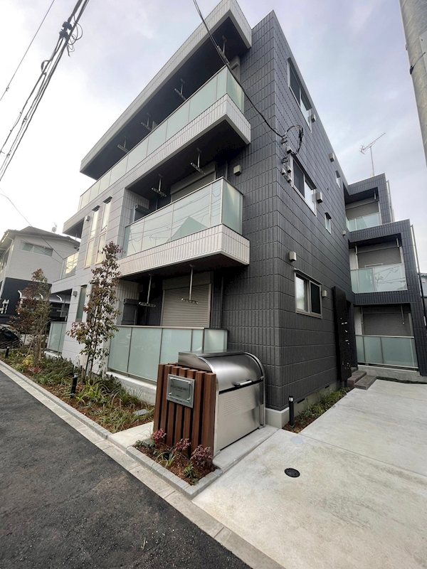 ＢＥＬＬＥ　ＤＥＭＥＵＲＥ７（ベルドミールセブン） 301号室 外観