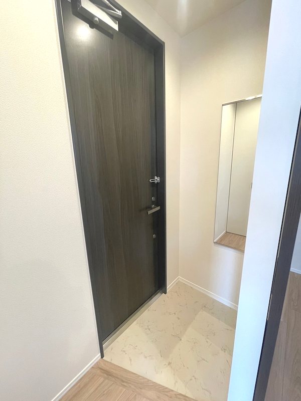 ＢＥＬＬＥ　ＤＥＭＥＵＲＥ７（ベルドミールセブン） 玄関