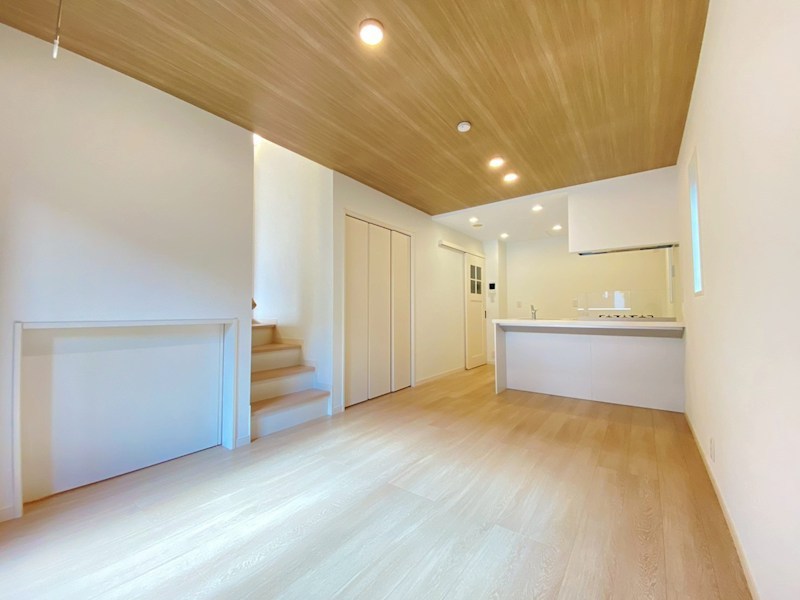 エテルナ リビング