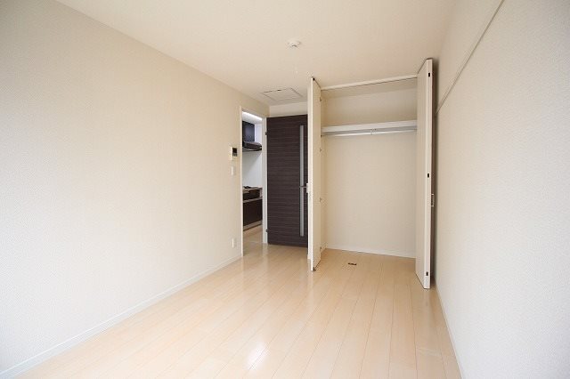 メゾンエスポワール ベッドルーム