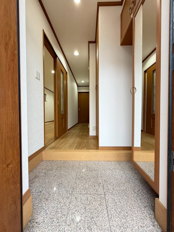 上鷺宮5丁目戸建 玄関