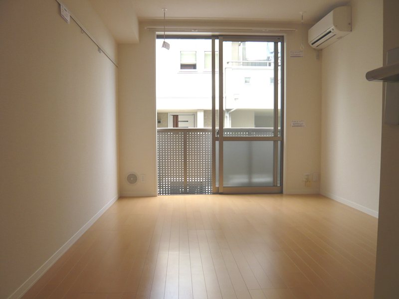 NARITA　est　Maison（ナリタエストメゾン） リビング