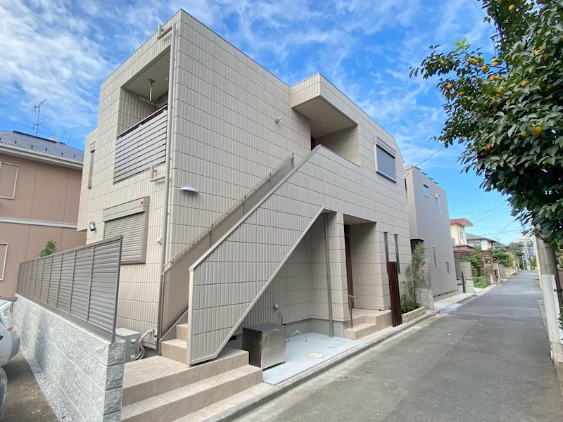 ソルサフィール井の頭 201号室 外観