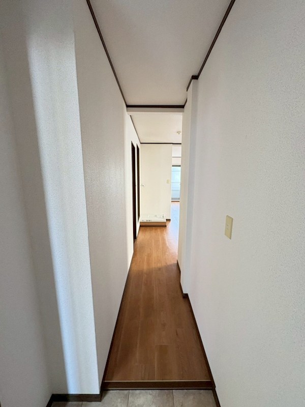 シュロス太田 玄関