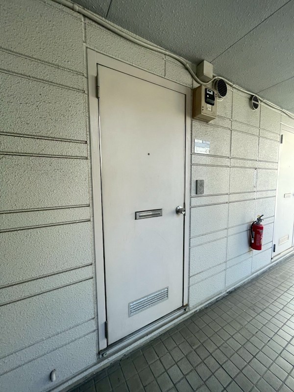 シュロス太田 玄関