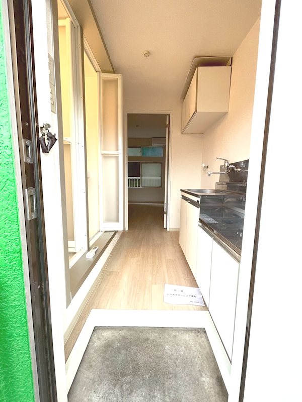 メゾンヴェルト 玄関